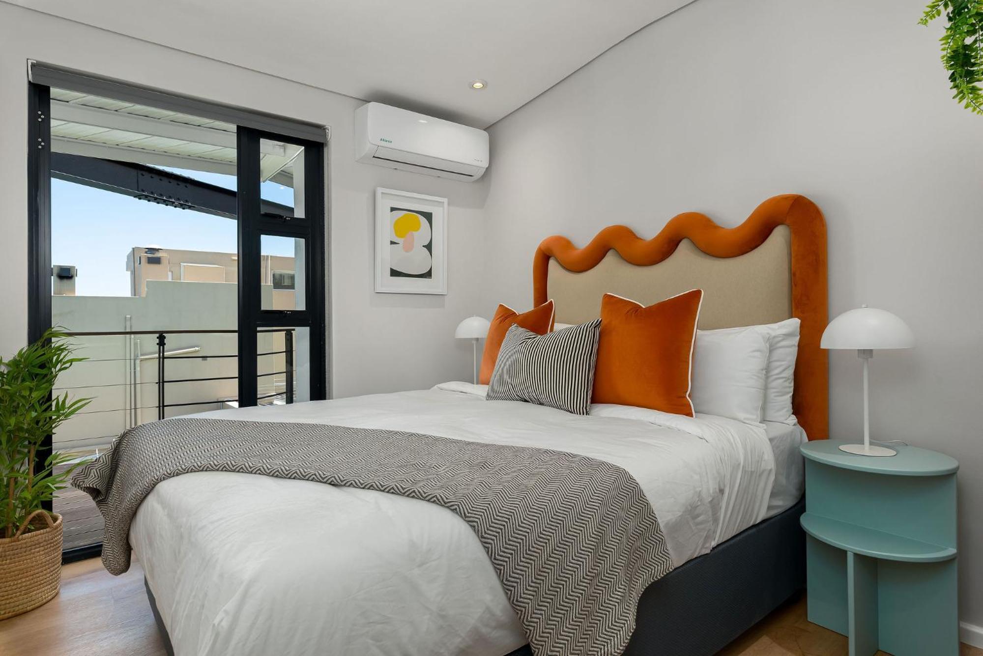 מלון קייפטאון Neighbourgood 1St Crescent Camps Bay מראה חיצוני תמונה